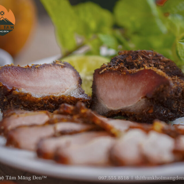 Heo bản hun khói Măng Đen