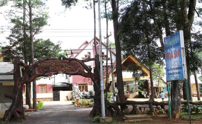 Khách sạn Ê Ban Măng Đen